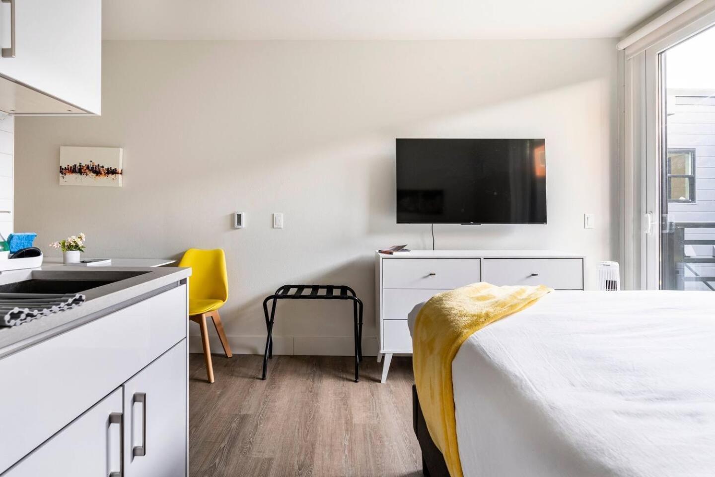 Cityscape Condotel On First Hill-Capitol Hill ซีแอตเทิล ภายนอก รูปภาพ